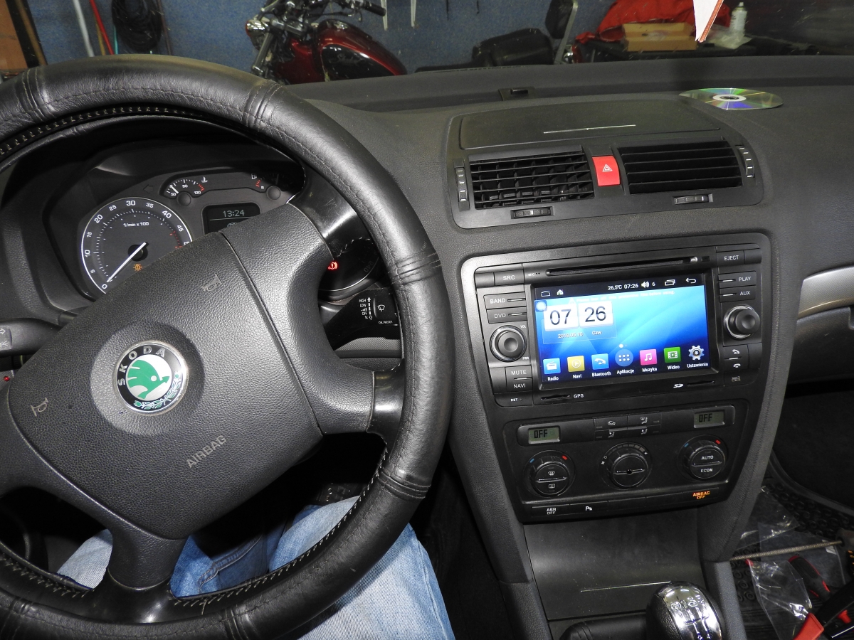 Skoda Octavia 2 dedykowana.jpeg